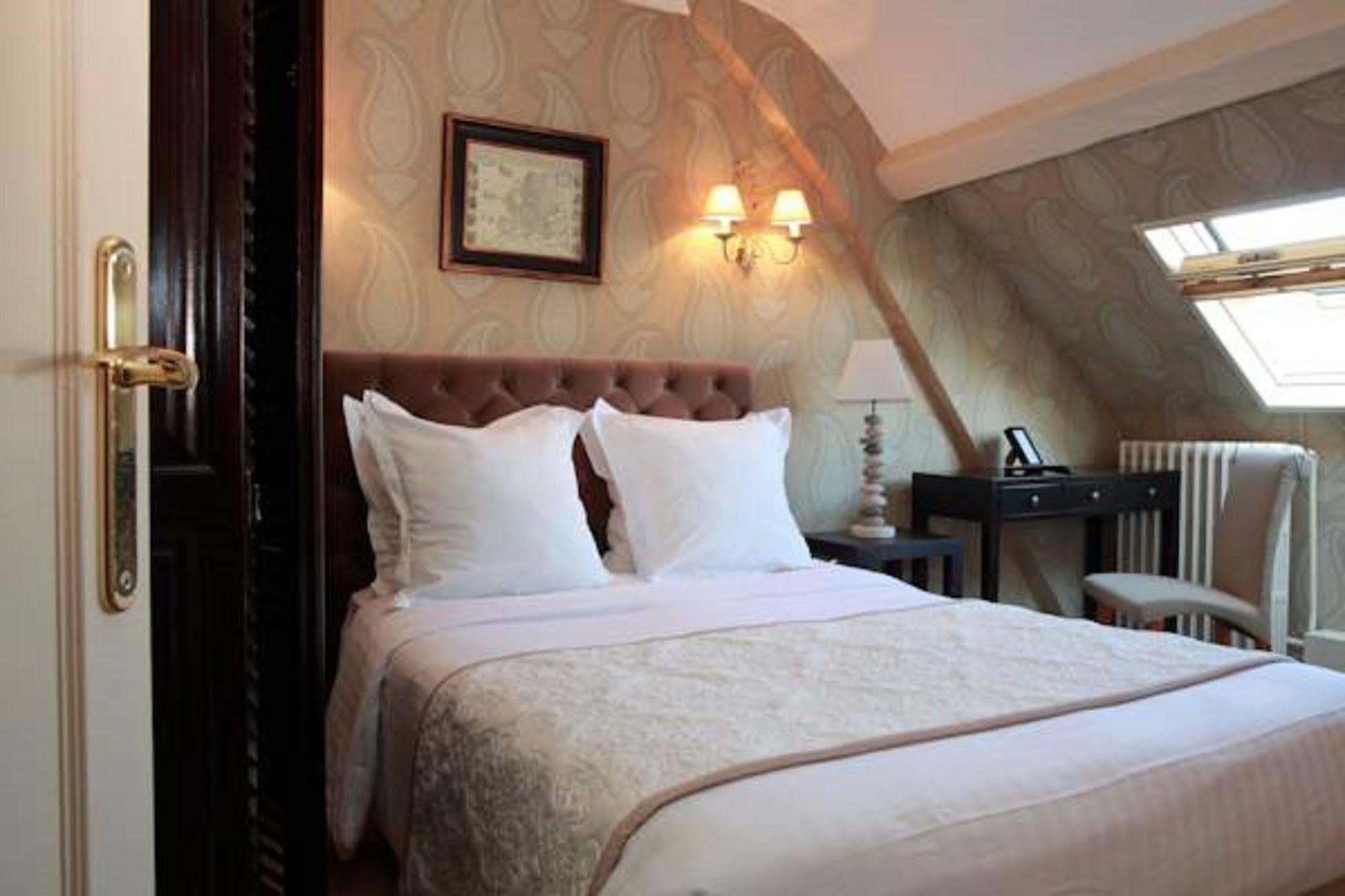 Auberge A La Bonne Idee Hotell Saint-Jean-aux-Bois  Eksteriør bilde